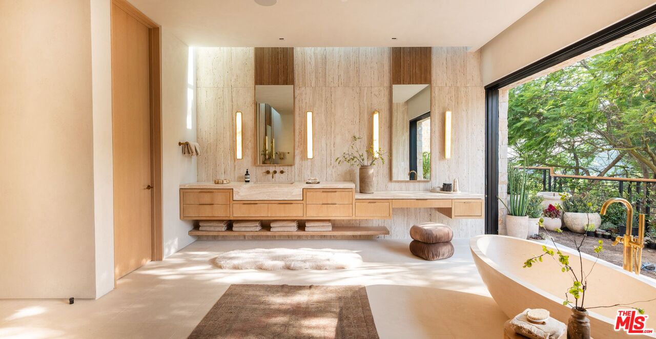 MLS #25616527 image #19