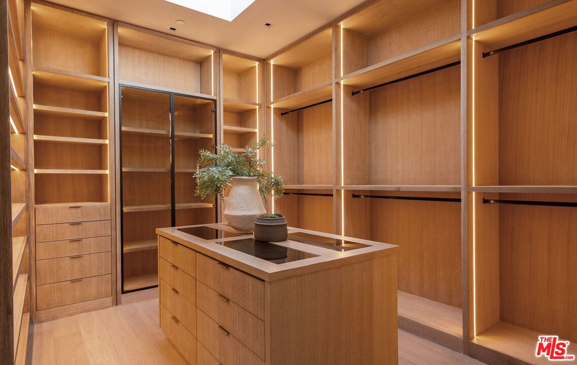 MLS #25616527 image #21