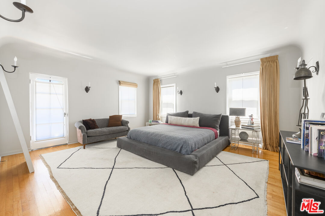 MLS #25616533 image #18