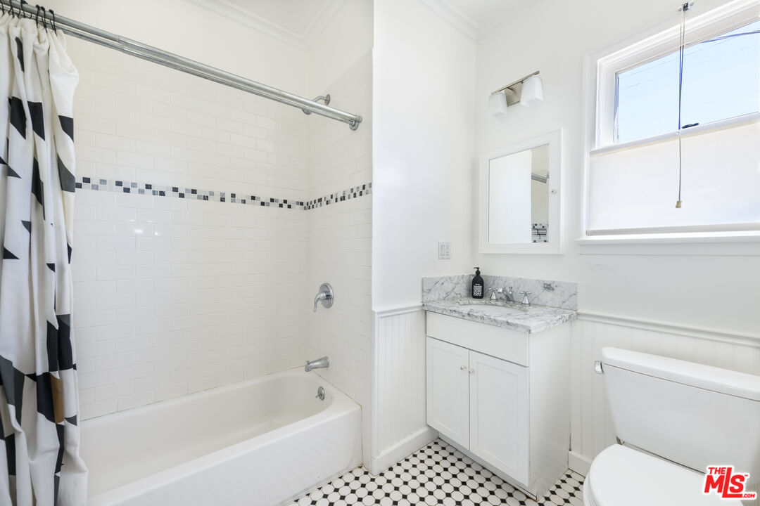 MLS #25616533 image #23