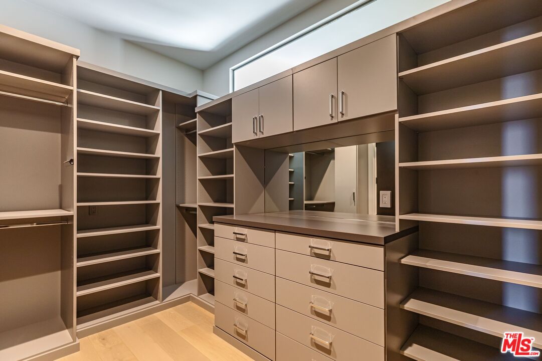 MLS #25616585 image #13