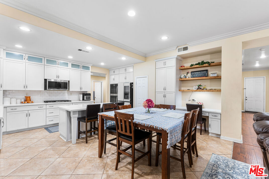 MLS #25616597 image #11