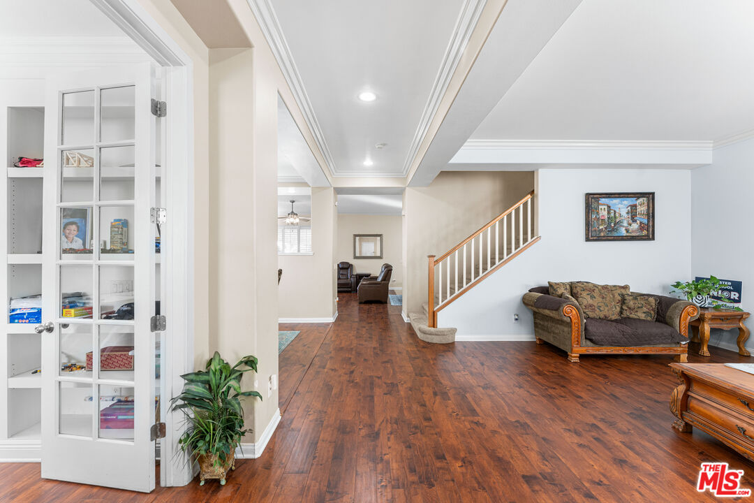 MLS #25616597 image #2