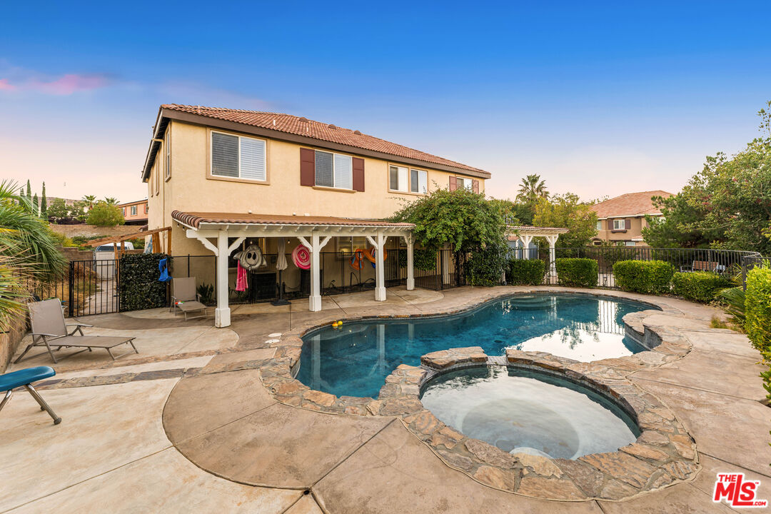 MLS #25616597 image #36