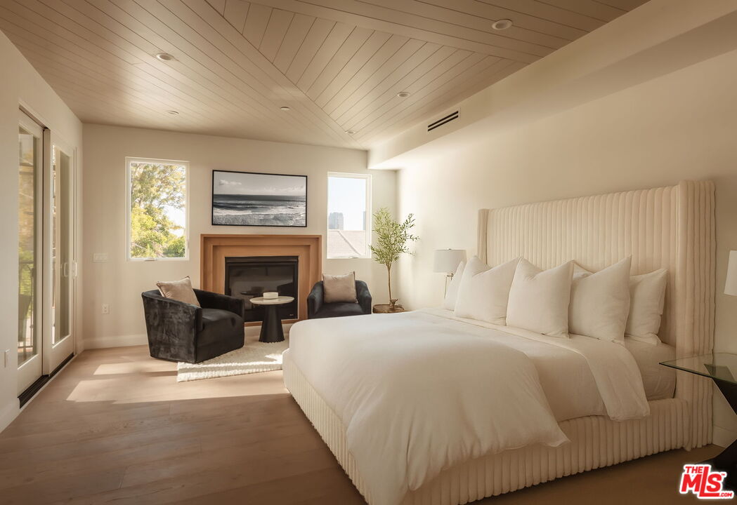 MLS #25616633 image #24