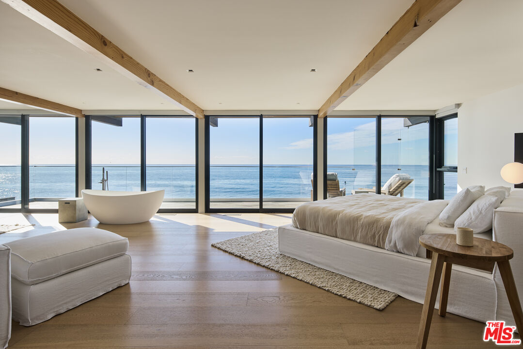 MLS #25616661 image #2