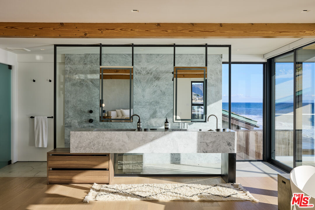 MLS #25616661 image #3