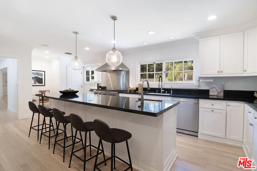 MLS #25616731 image #14