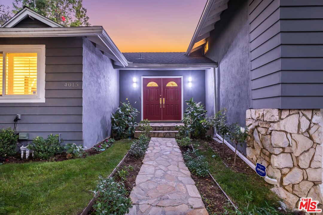 MLS #25616759 image #2