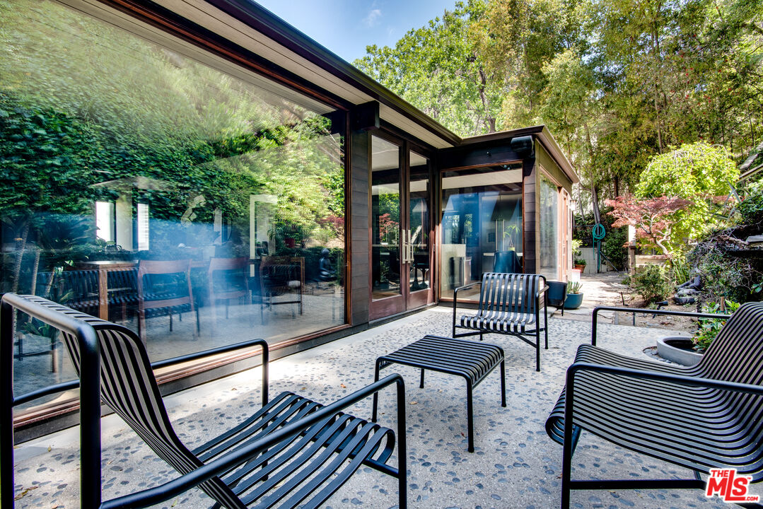 MLS #25616775 image #21