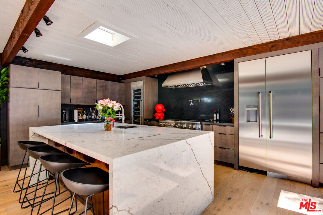 MLS #25616775 image #6