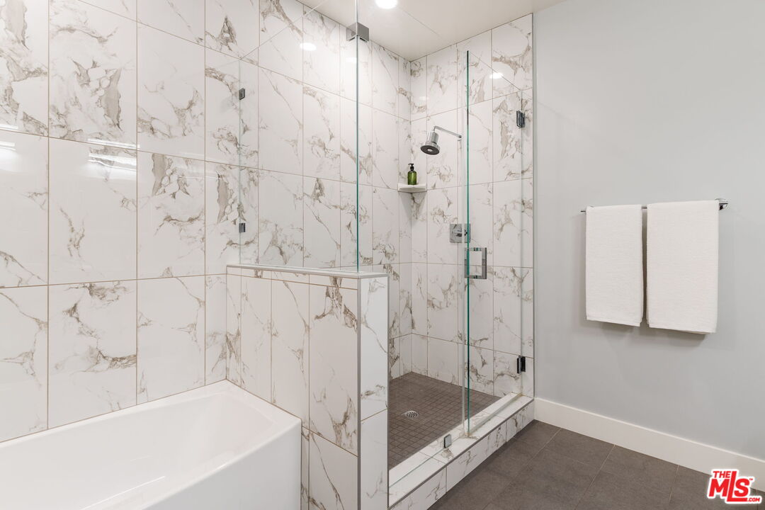 MLS #25616779 image #19