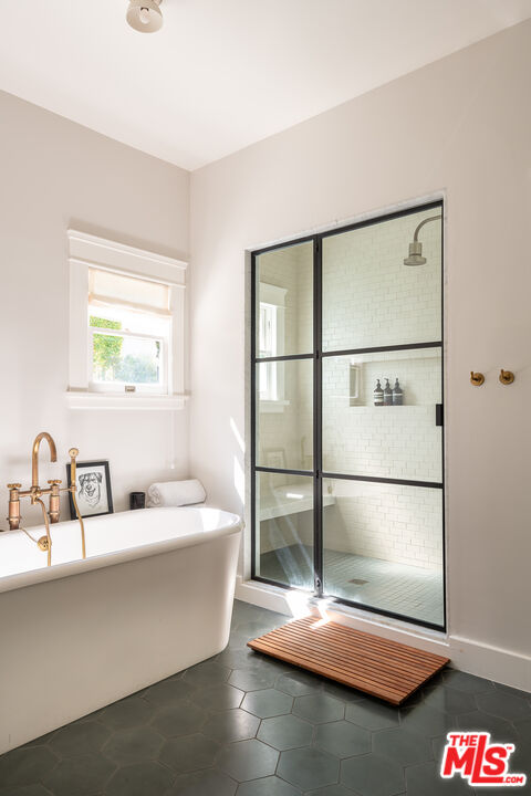 MLS #25616817 image #20