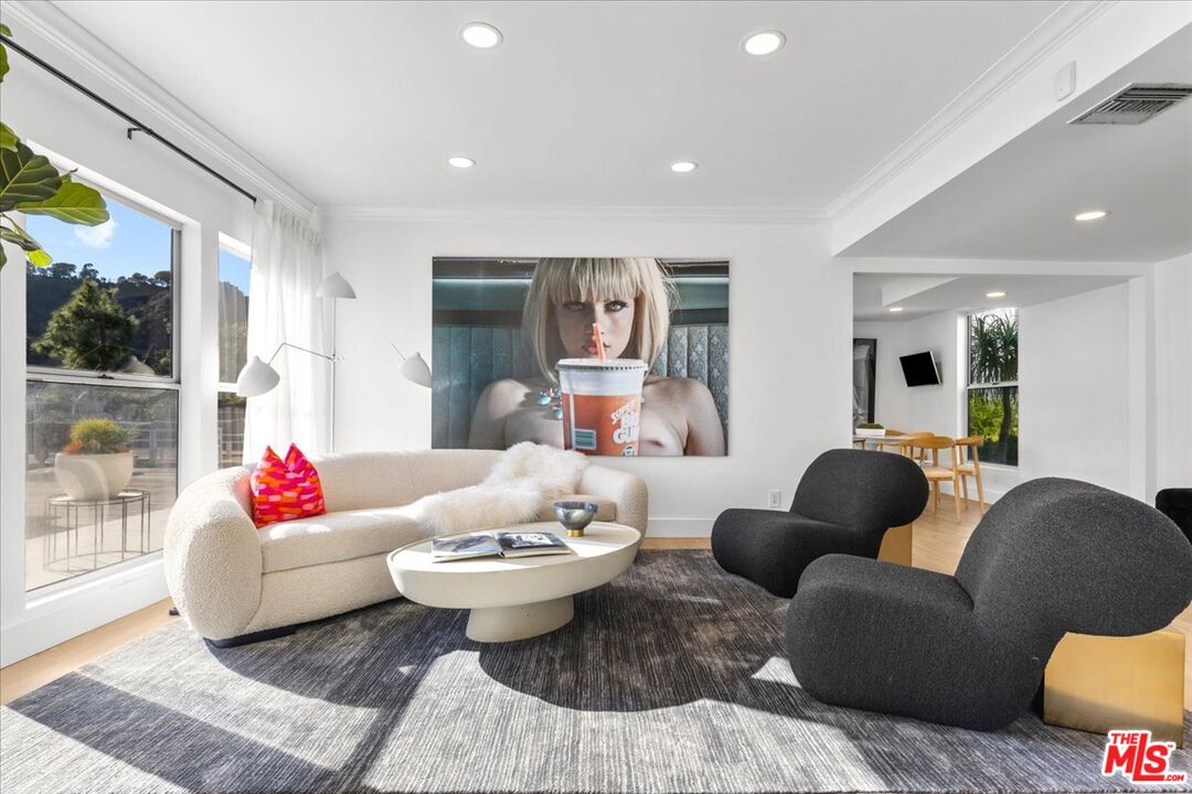 MLS #25616855 image #8