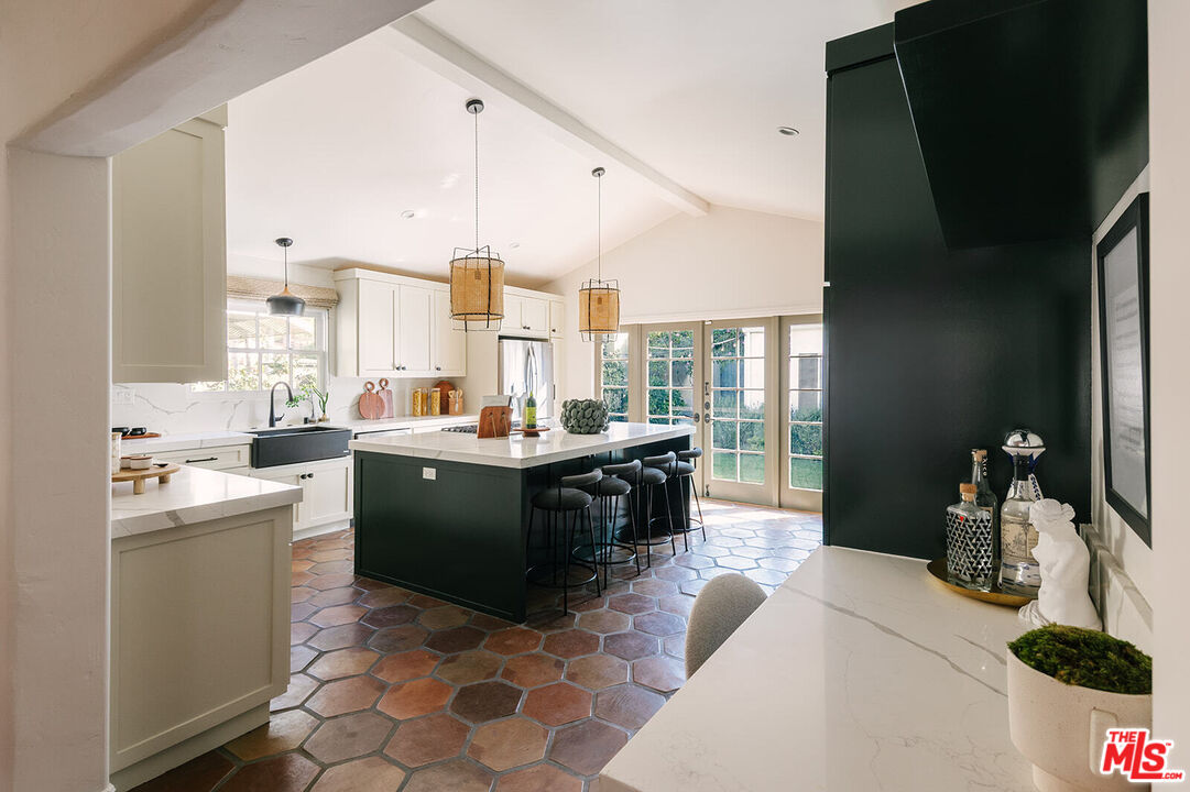 MLS #25616863 image #10