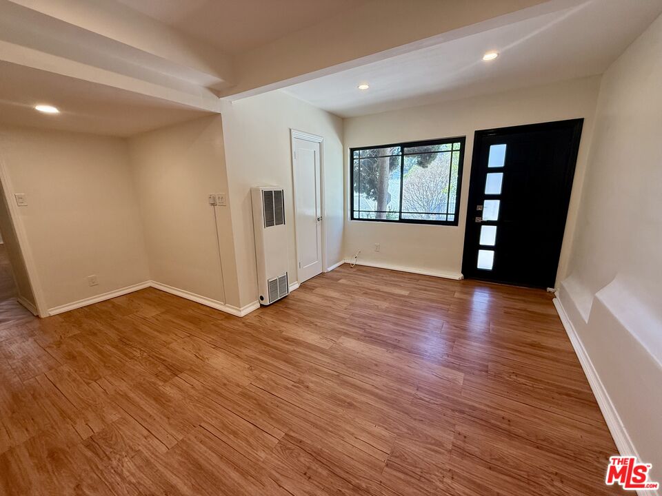 MLS #25616879 image #2