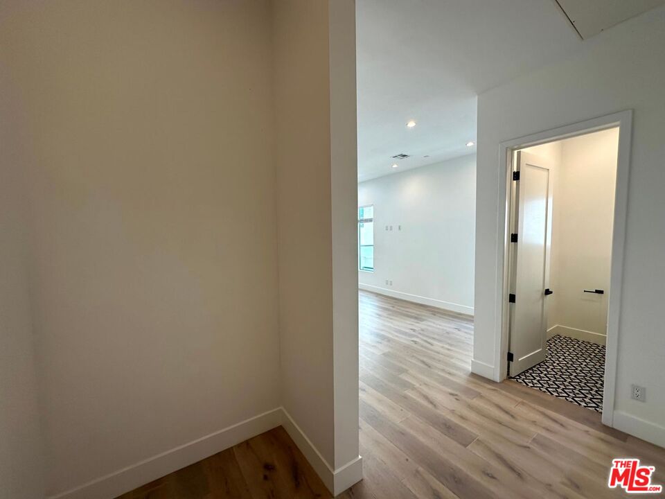 MLS #25616899 image #10