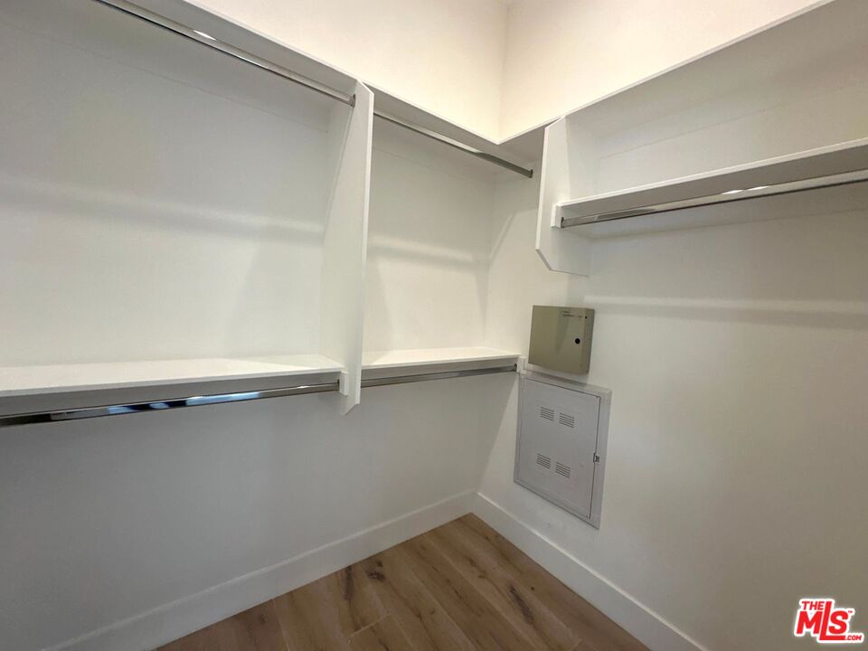 MLS #25616899 image #12