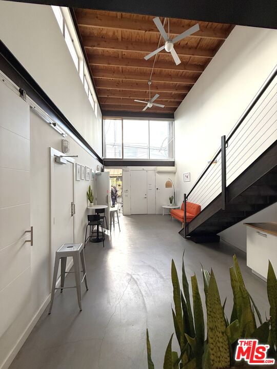 MLS #25616953 image #2