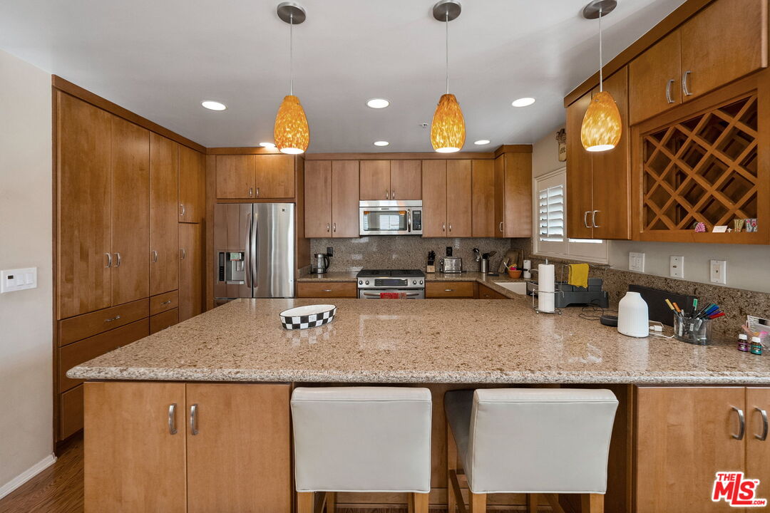 MLS #25616977 image #15