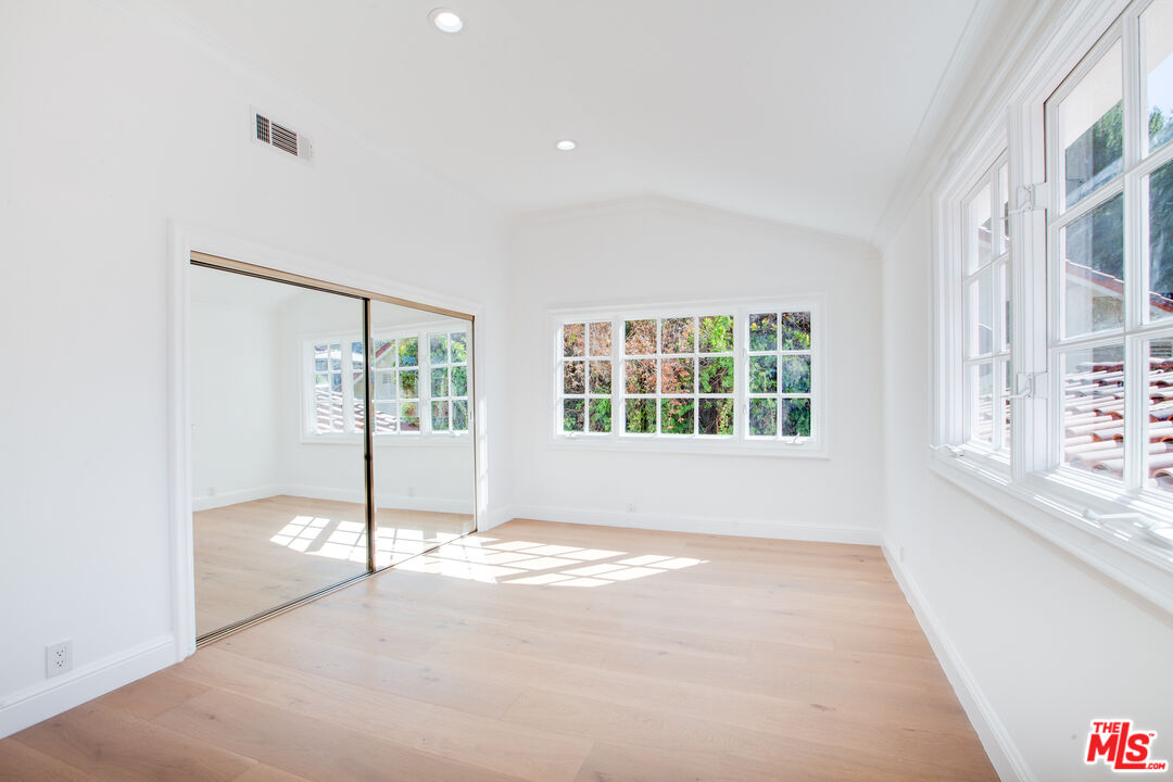 MLS #25617047 image #29