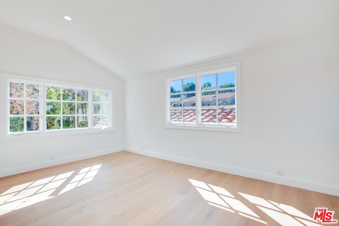 MLS #25617047 image #30