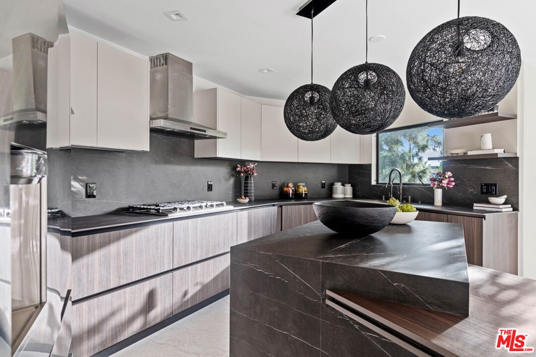 MLS #25617071 image #13