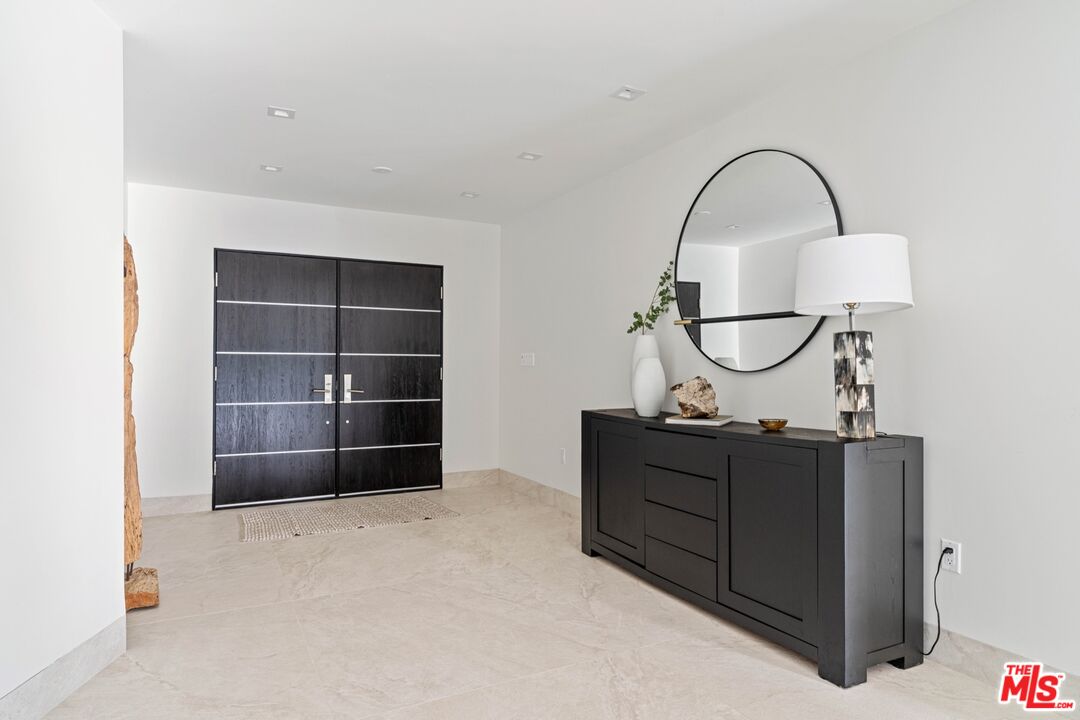 MLS #25617071 image #3