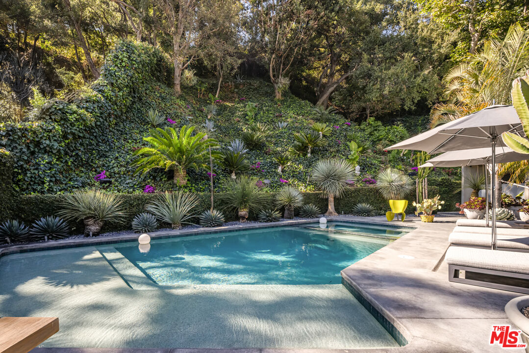 MLS #25617075 image #16