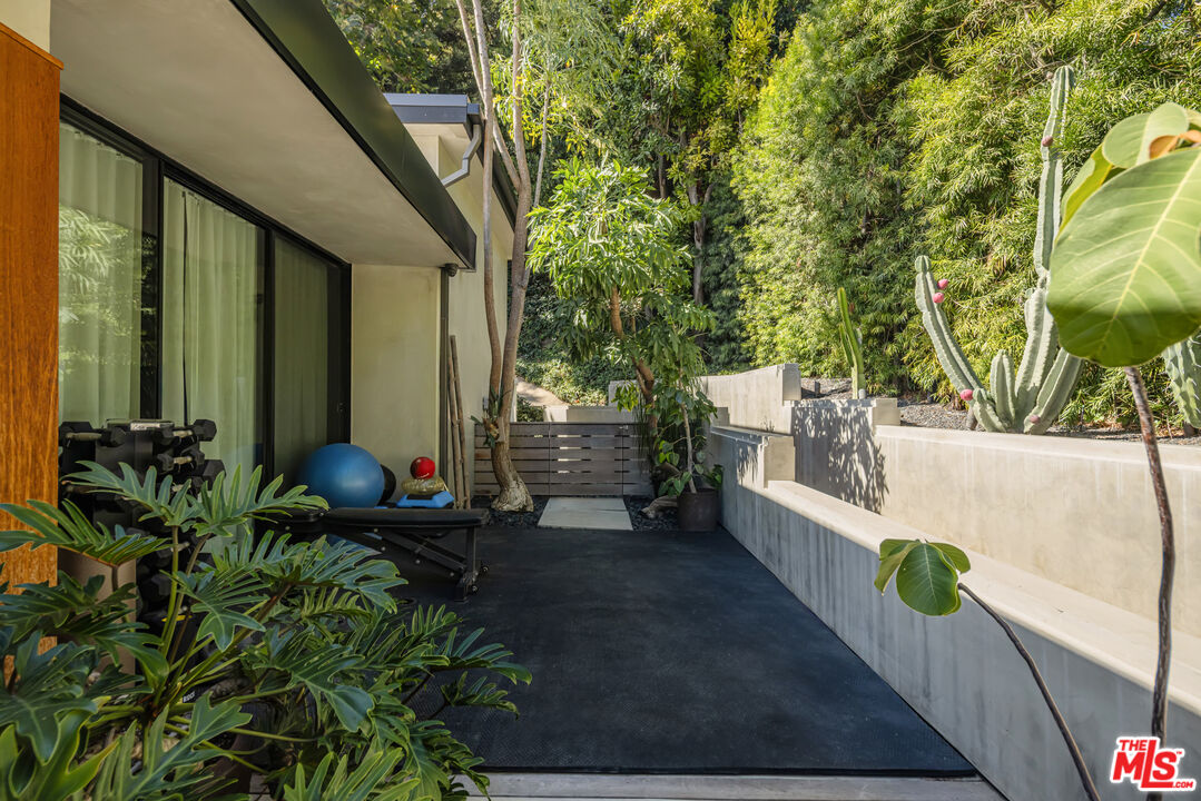 MLS #25617075 image #24