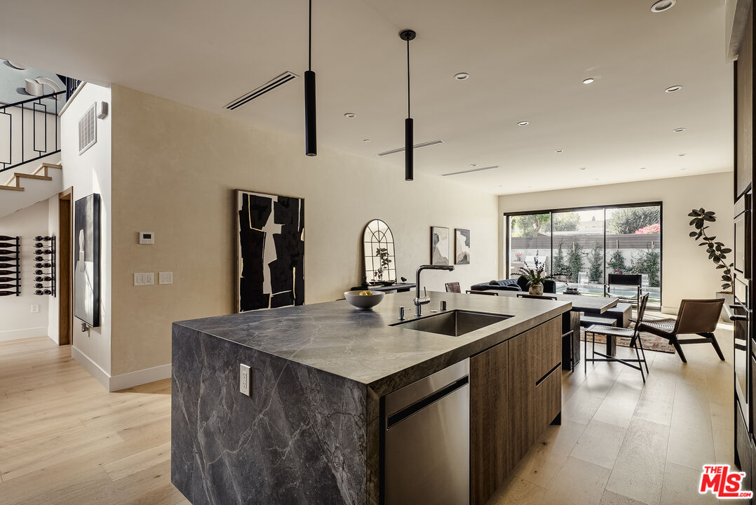 MLS #25617113 image #29