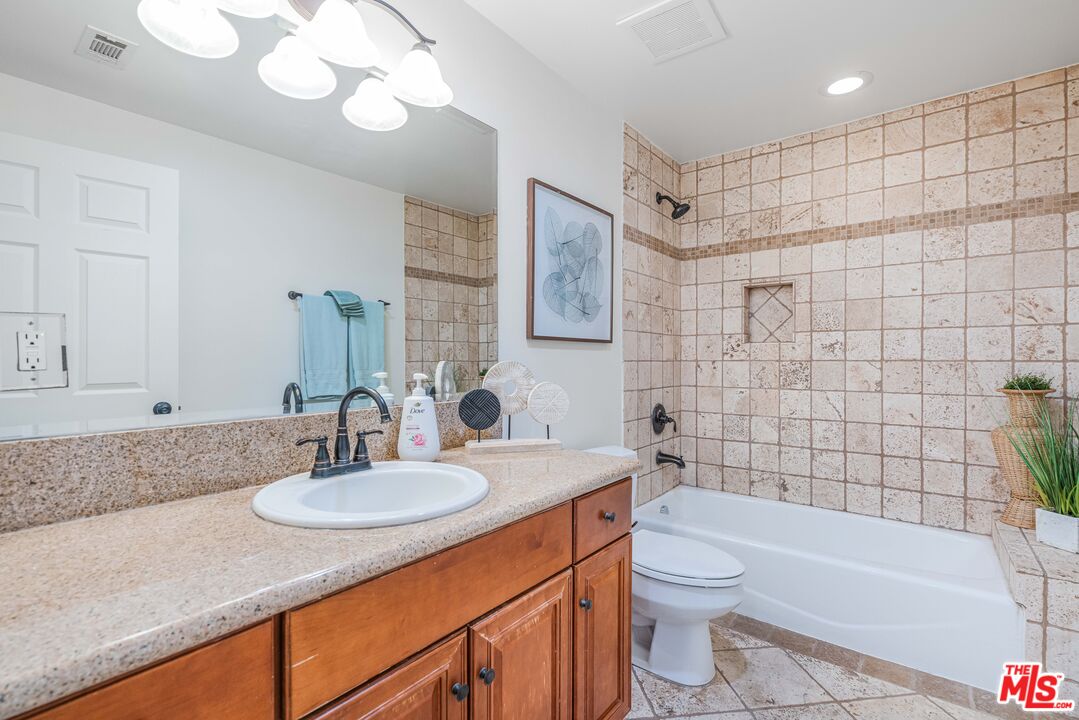 MLS #25617173 image #10