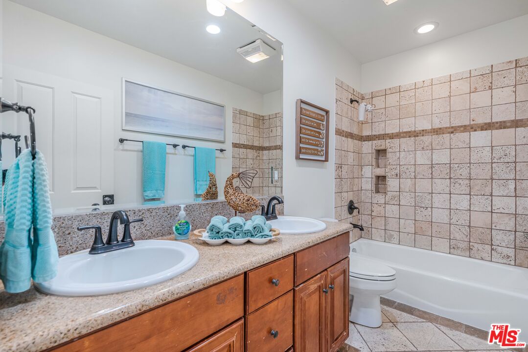 MLS #25617173 image #13