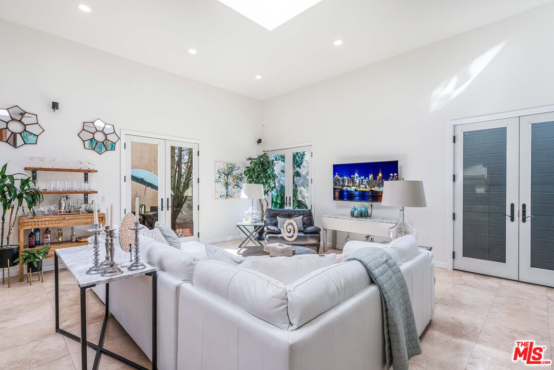 MLS #25617173 image #8