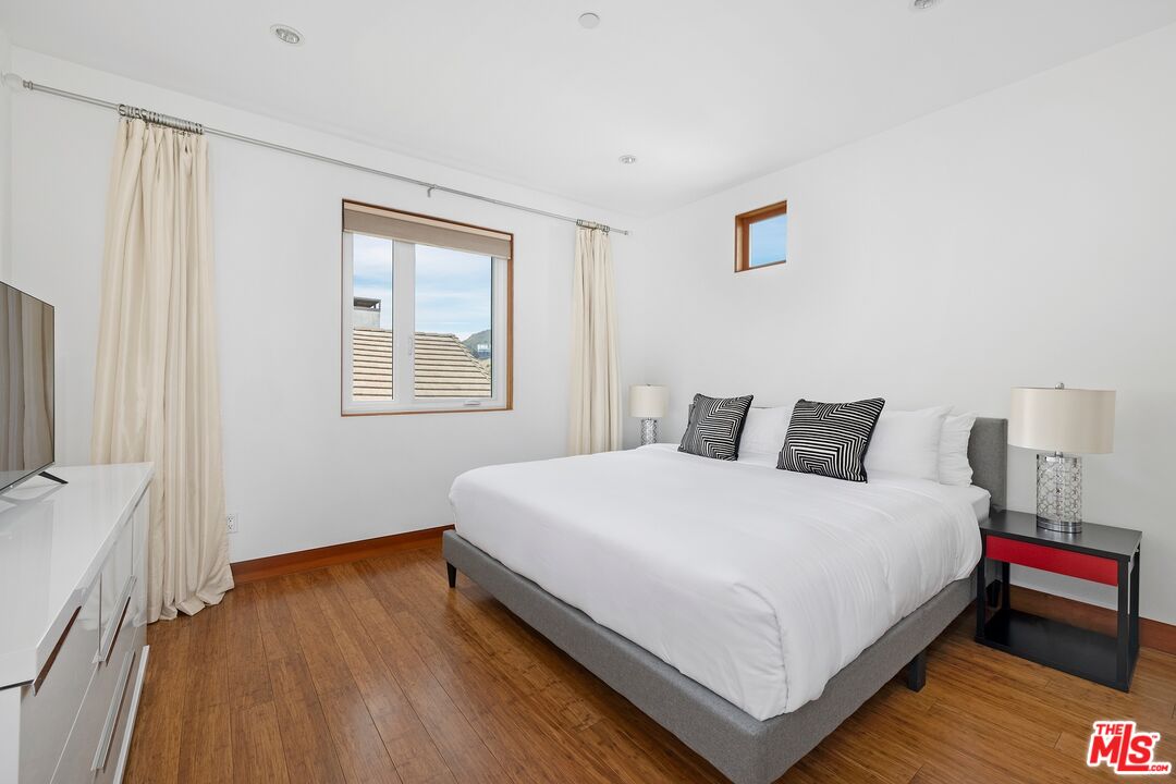 MLS #25617193 image #18