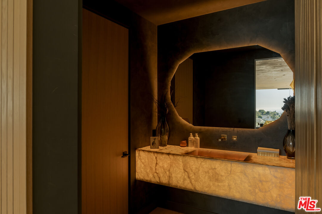 MLS #25617293 image #11