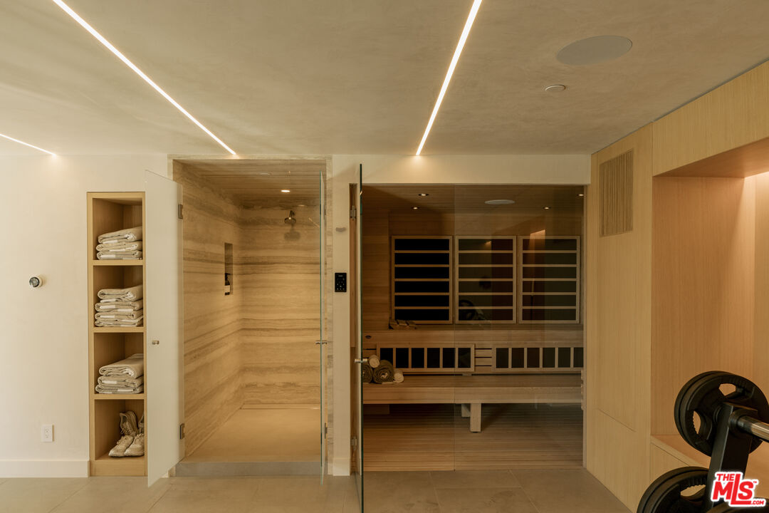 MLS #25617293 image #21