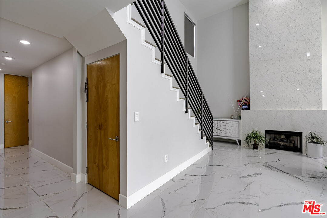 MLS #25617295 image #27