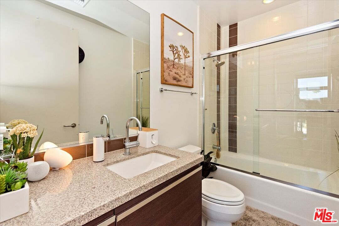 MLS #25617377 image #16