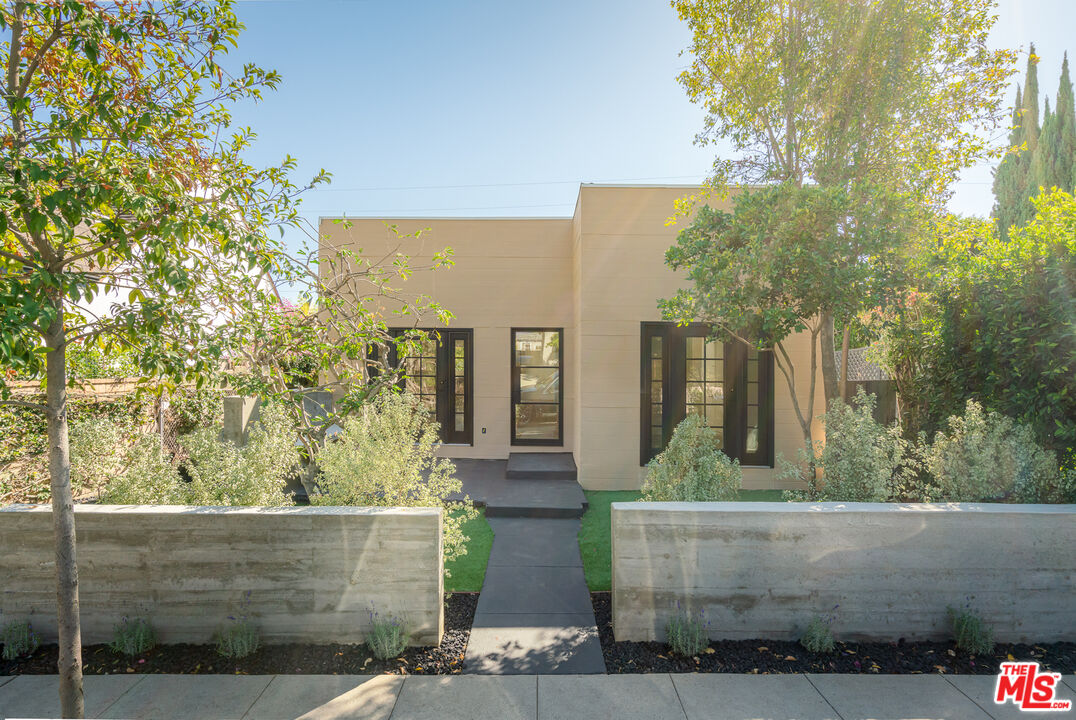 MLS #25617519 image #0