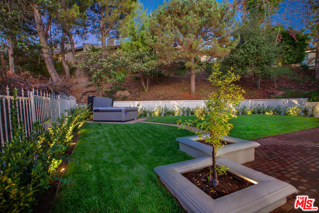 MLS #25617561 image #33