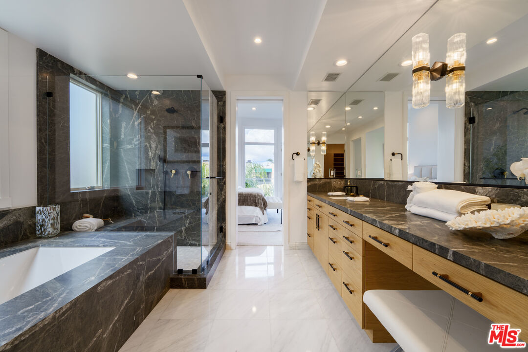 MLS #25617589 image #9