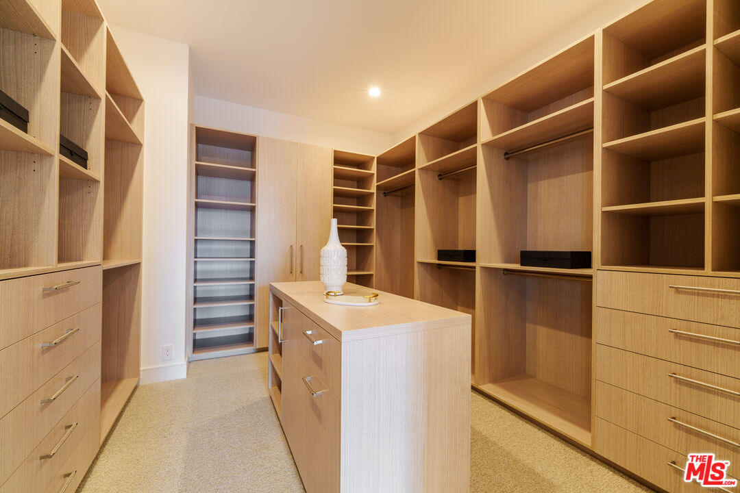 MLS #25617589 image #8