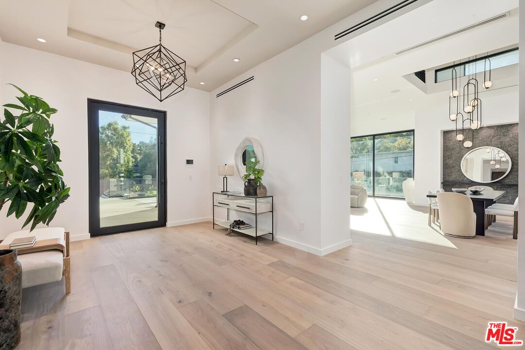 MLS #25617725 image #11