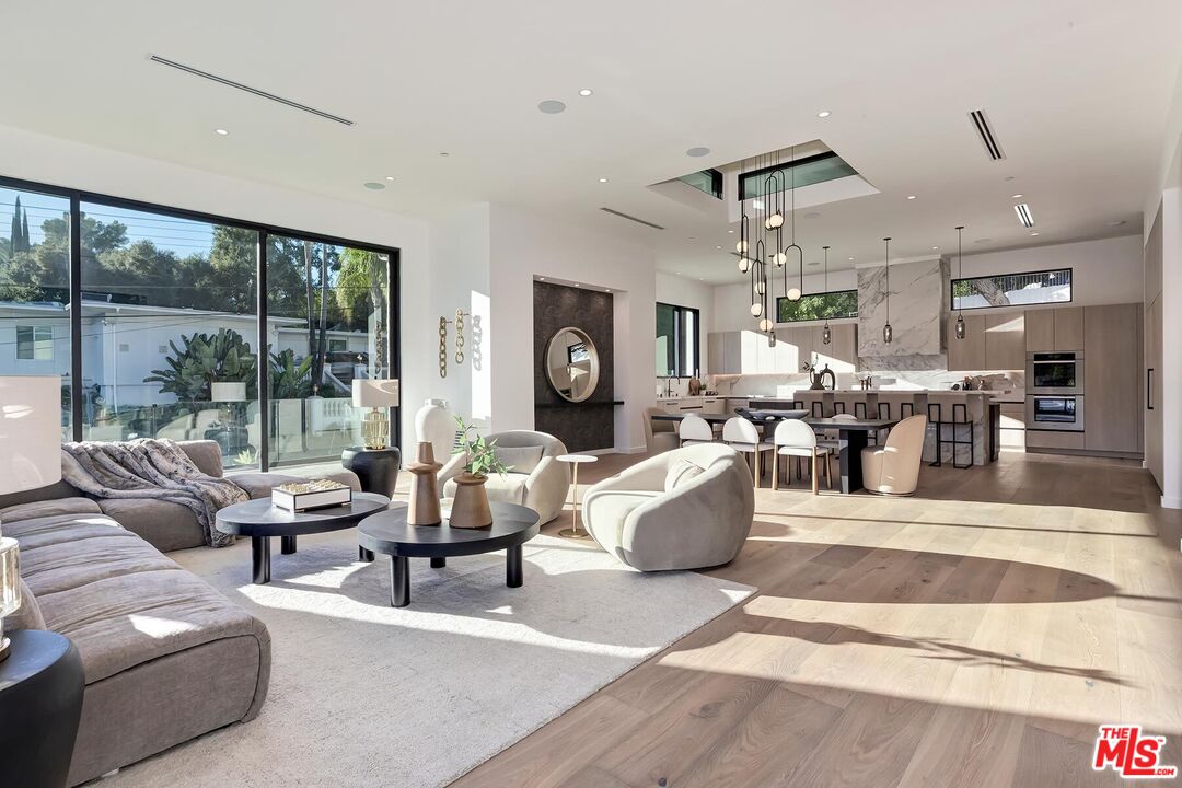 MLS #25617725 image #14