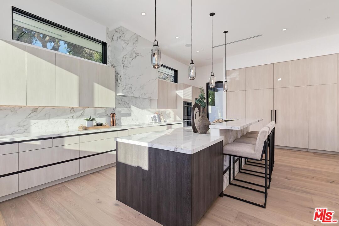 MLS #25617725 image #26