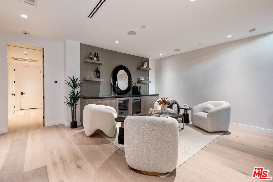 MLS #25617725 image #38