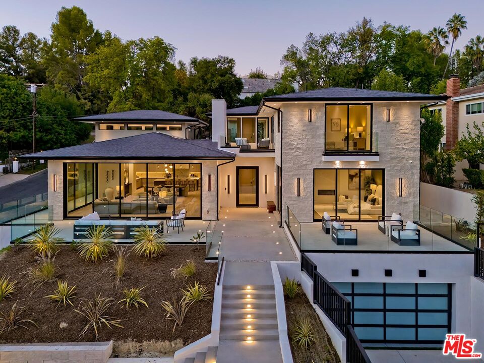 MLS #25617725 image #0