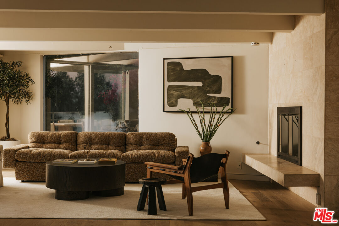 MLS #25617737 image #0