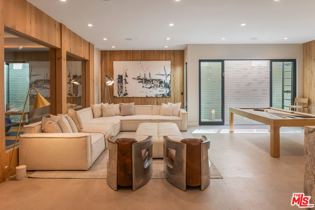 MLS #25617739 image #26